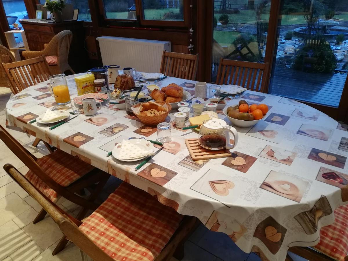 Chez MARLYSE Panzió Saint-Maurice-sur-Moselle Kültér fotó